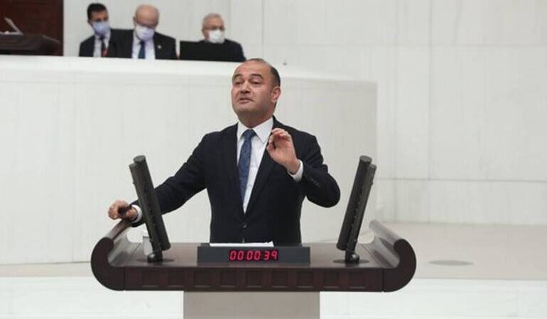 Özgür Karabat: “Emeklilik Sistemi Çöküyor; Sosyal Devlet Değil, Sosyal Çöküş!”